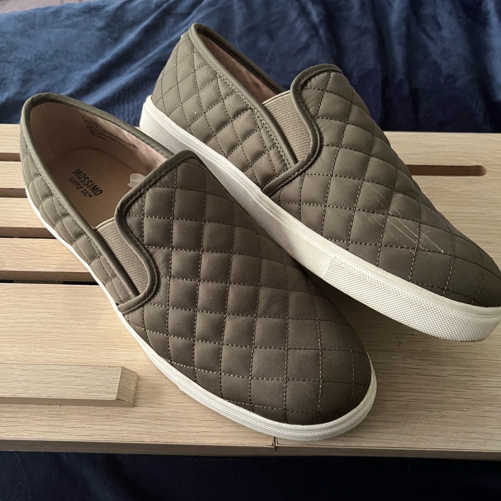 Mossimo Supply Co. Men's Quilted Slip-On Loafers - Olive